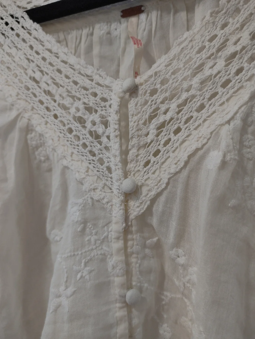 Free People Sweet Love Blouse Crochet-Trim Embroidered Peasant Blouse Size XL